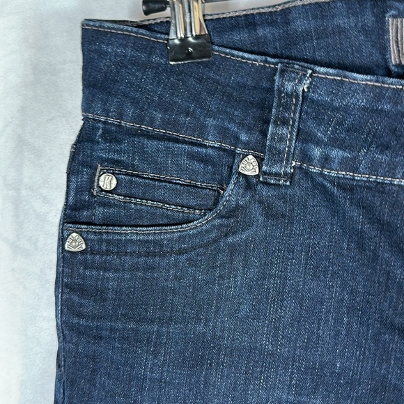 KUT BERMUDA SHORTS SIZE(2) - Picture 5 of 7